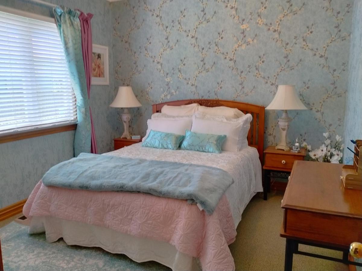 Amberly House Rotorua Bed and Breakfast Εξωτερικό φωτογραφία